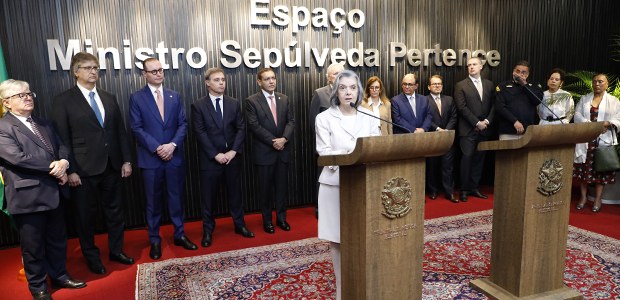 Foto: Alejandro Zambrana/Secom/TSE - Cerimônia de assinatura da portaria conjunta entre o TSE e ...